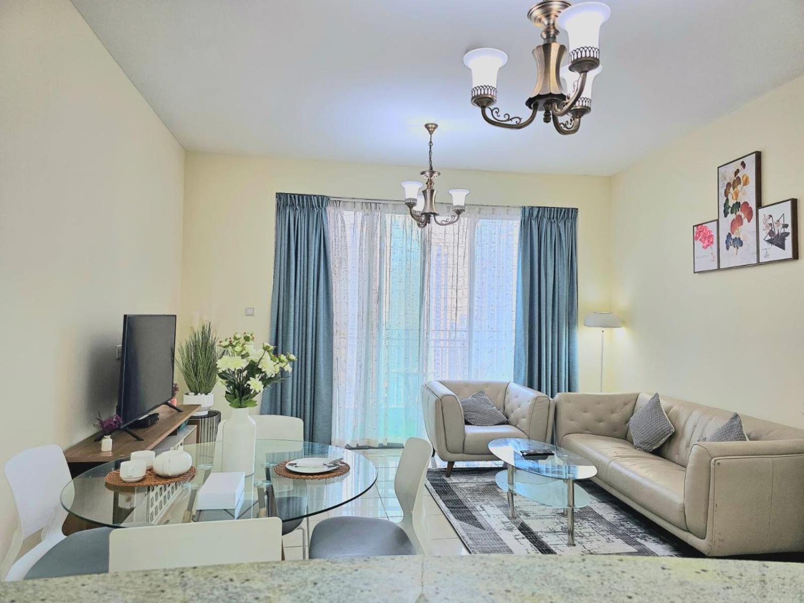 Trinity Holiday Homes - Standpoint Tower Downtown Дубай Экстерьер фото